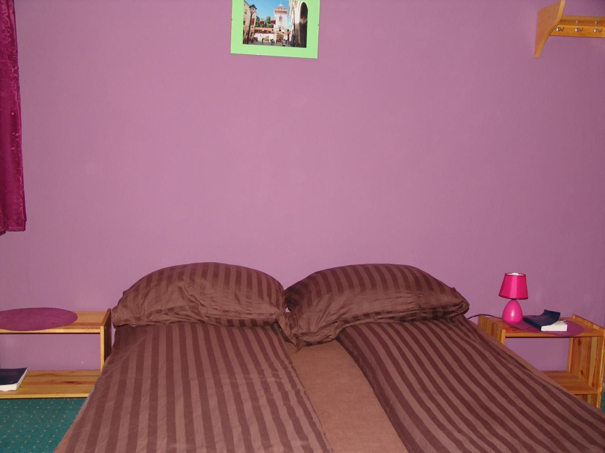 Hostel Victoria Krasków Εξωτερικό φωτογραφία