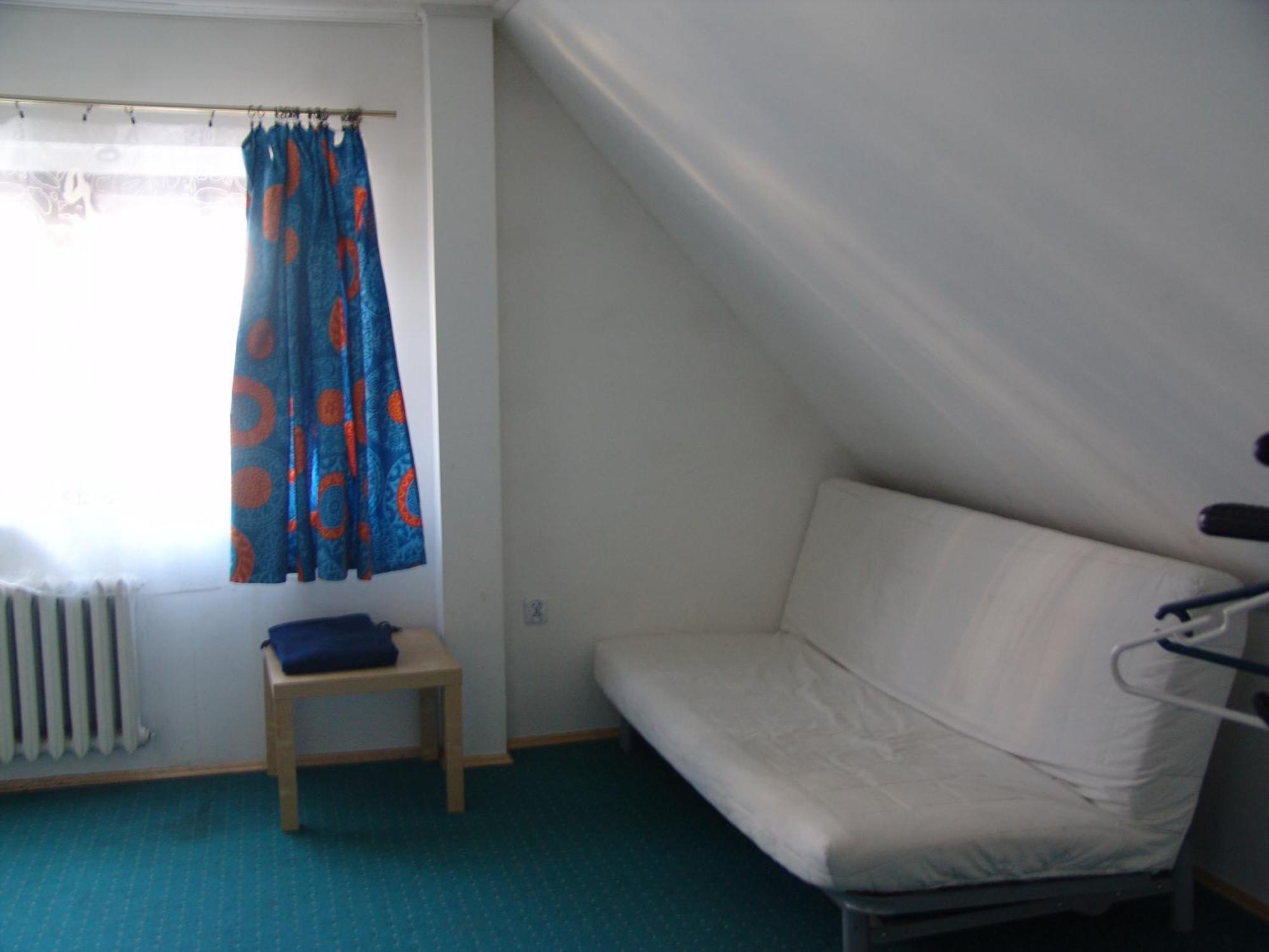 Hostel Victoria Krasków Εξωτερικό φωτογραφία