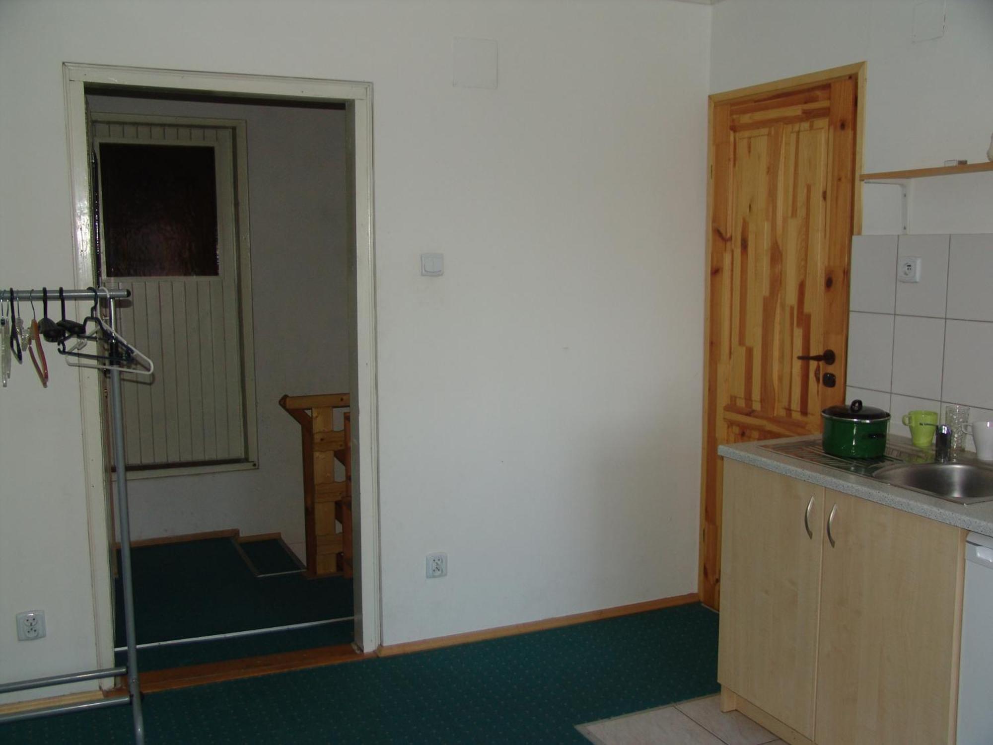 Hostel Victoria Krasków Εξωτερικό φωτογραφία